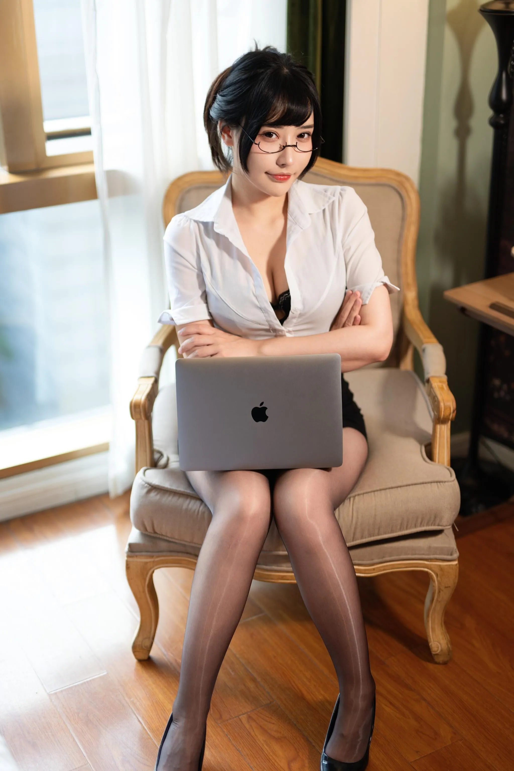糖果果Candy – NO.07 室内ol [102P]插图1